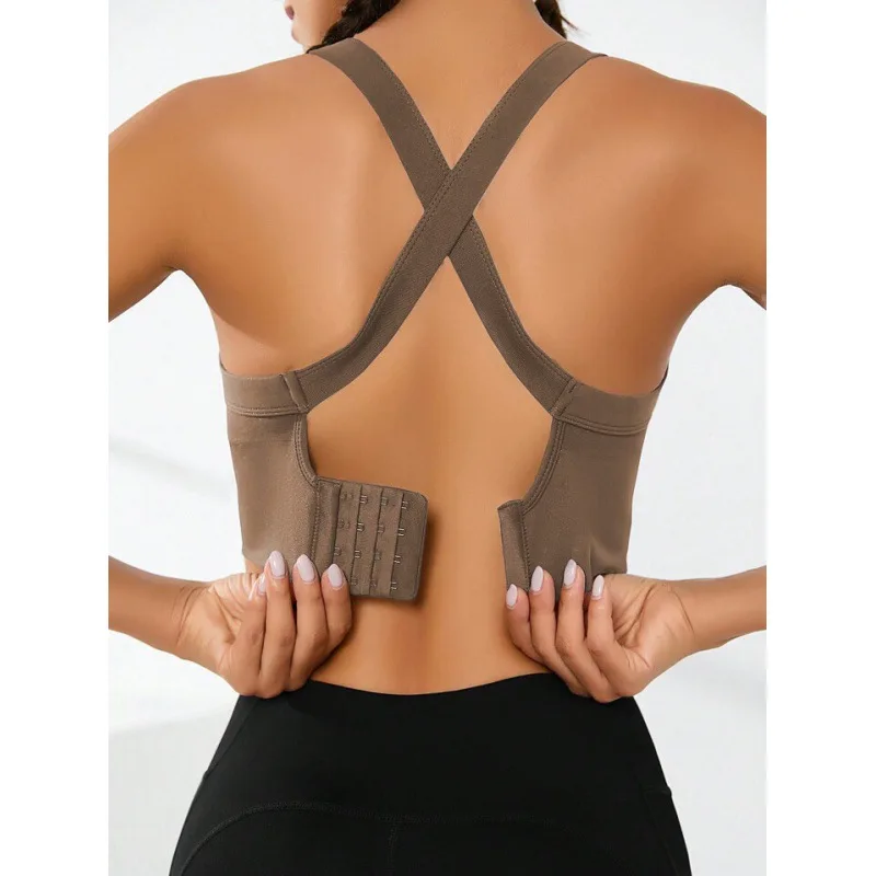 Sports and Beautiful Back Bra Set, Cross-Back Sports Bra, No Chest Pad, Adjustable Size, and Can Be Worn Inside Normally