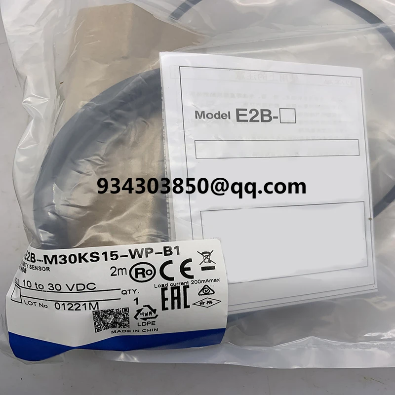 100% новый датчик E2B-M30KS15-WP-B2 E2B-M30KS15-WZ-B2 E2B-M30KS15-WP-B1 E2B-S08LN04-WP-B1 E2B-S08LN04-WP-C1 В наличии