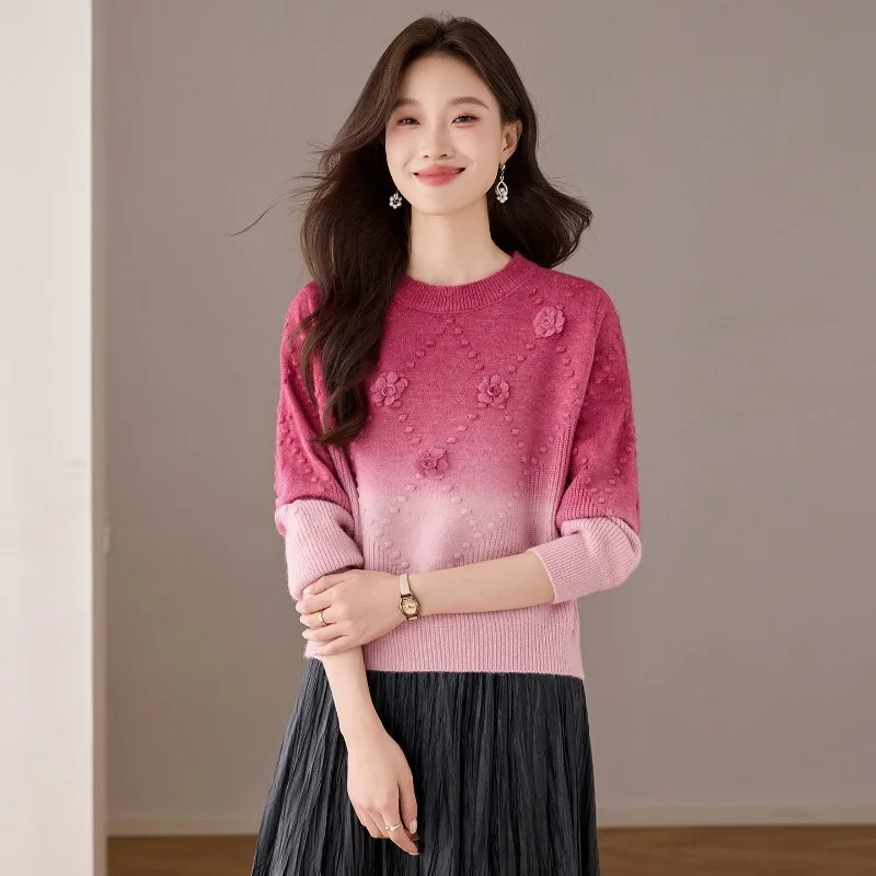 

Autumn and Winter Flower Design 2025 Tops New Loose Fashionable Round Neck Western-style Knitted Sweaters Bottoming Shirts