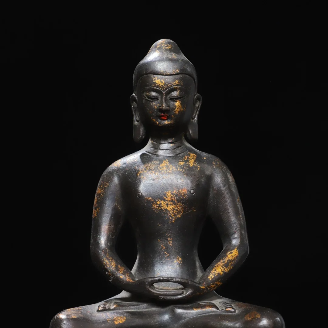 Tibetan antique brass Liu Tuo gold painted face painting Sakyamuni Buddha statue ornament home Buddhist hall offering supplies 2