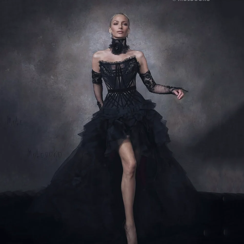 Preciosos vestidos largos con volantes para sesión de fotos, vestido de fiesta deshuesado negro, guantes con apliques de tul con abertura alta, vestido Formal con cuentas