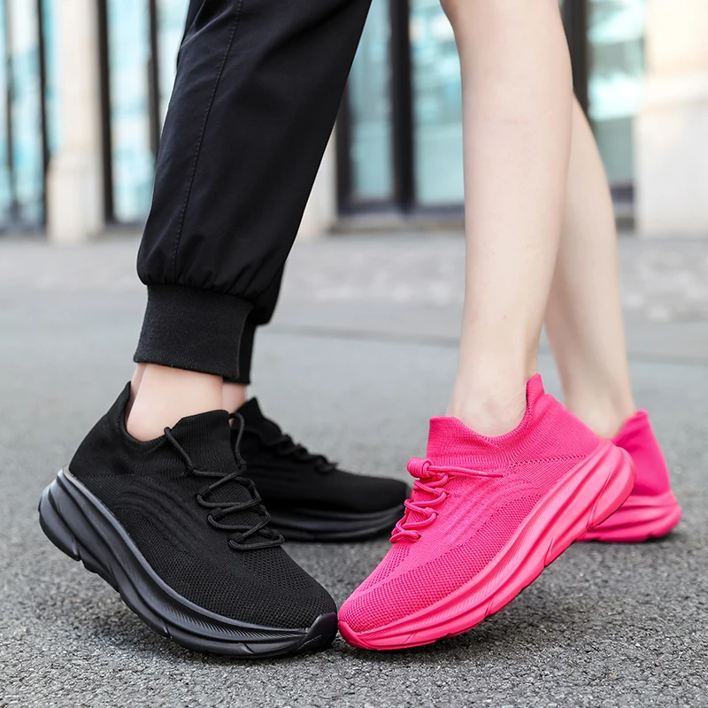 Couple Casual Sports Shoes Large Size Fly Weave Breathable Men's and Women's Sneakers Outdoor Tennis Non-slip Mens Running Shoes