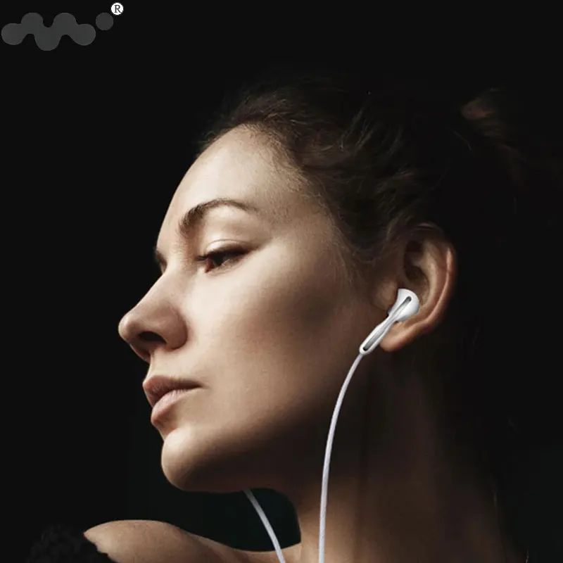 이어폰 형 이어폰 플랫 이어 버드 3.5mm 유선 스포츠 헤드셋 iPhone 5S 6S 용 스테레오베이스 이어폰 마이크가있는 삼성 스마트 폰