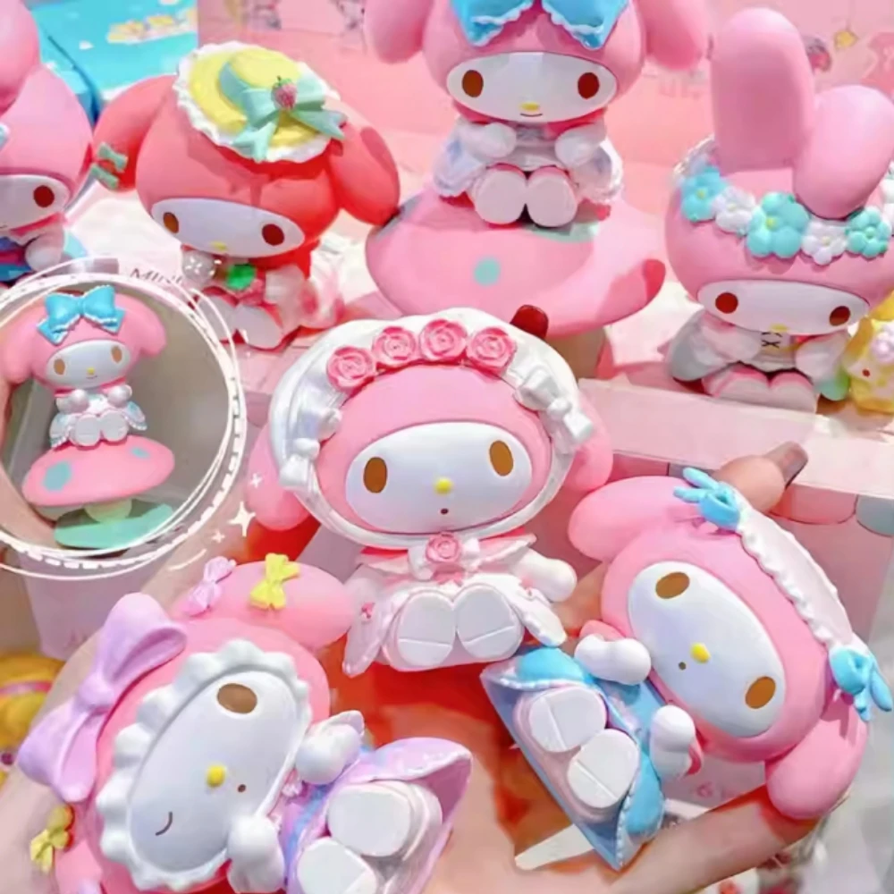 Prodotti famosi autentici Sanrio Blind Box MyMelody Ornament Kawaii Anime Decorazione del desktop Ragazze Giocattolo per bambini Regalo di festa