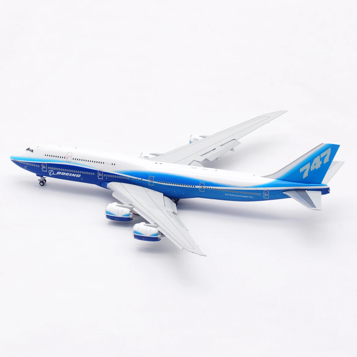 B631001F سبيكة تحصيل طائرة هدية HX نموذج 1:400 بوينغ B747-8 "لون المنزل" دييكاست نموذج طائرة رفرف أسفل مع حامل