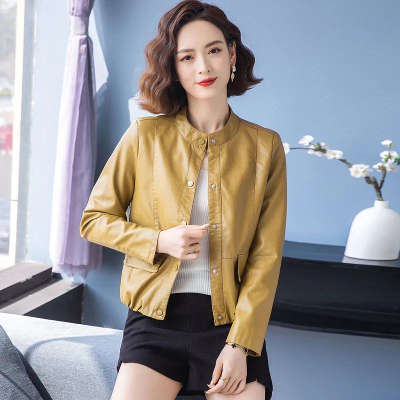 Non cracking leather small fragrant style women's leather jacket for spring and autumn 2024, fashionable lapel, stylish and