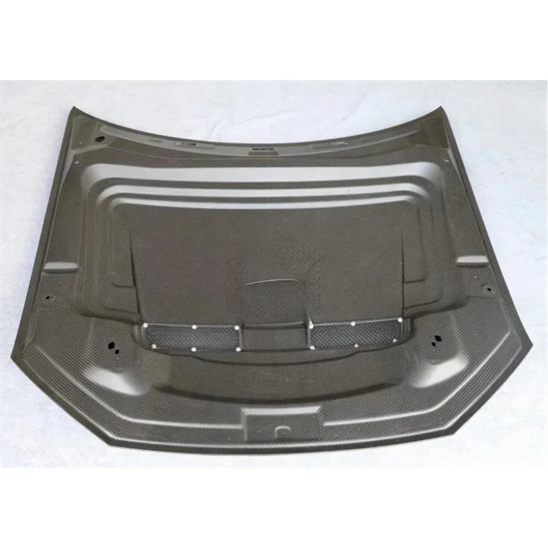 

High Quality Style Dry Carbon Fiber Front Hood Engine Cover Q8 RSQ8 Upgrade
