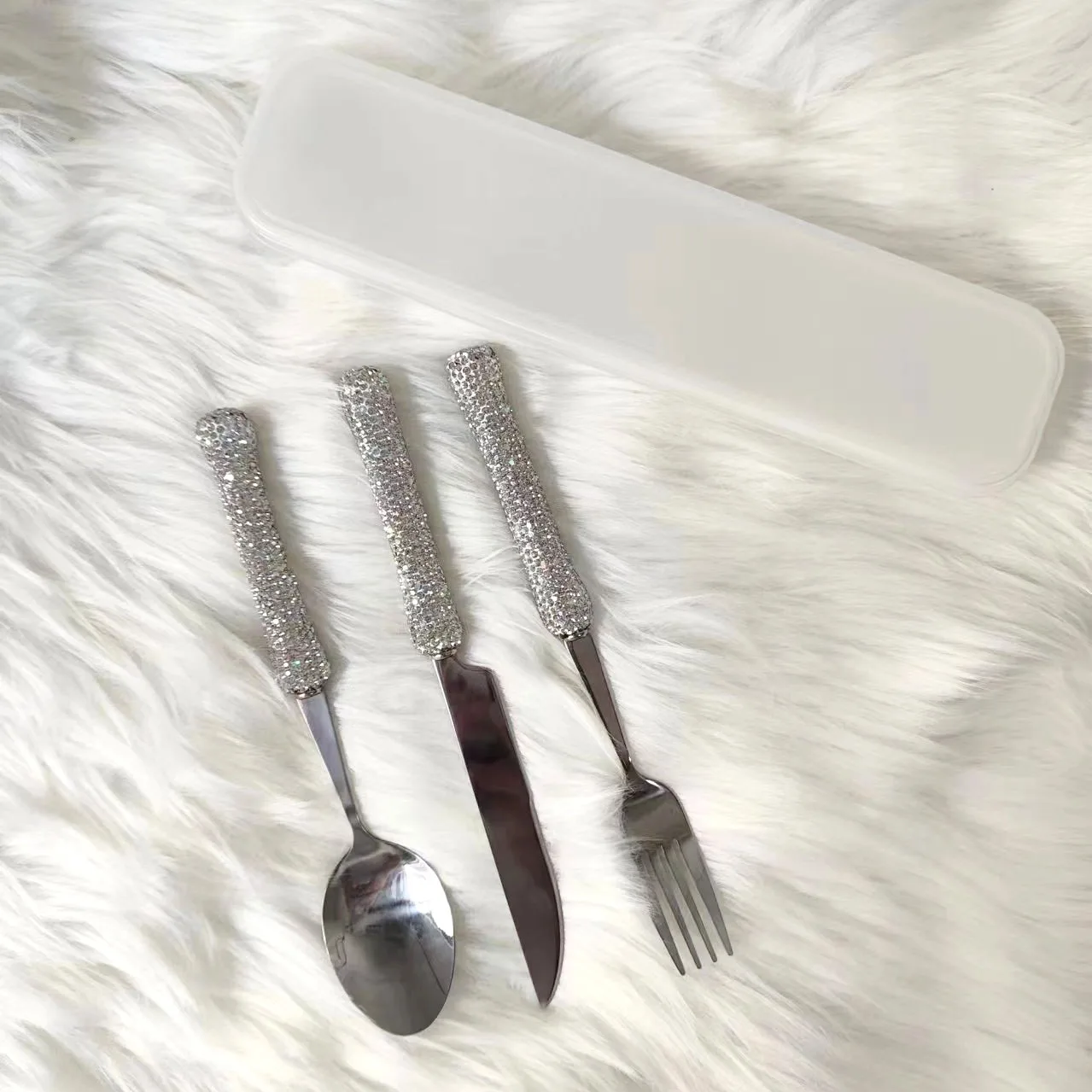 Luxury Rhinestone Spoon Fork Knife Set 304 Stainless Steel Cutlery Tableware Sparkling Diamond Flatware Dinnerware Set With Case