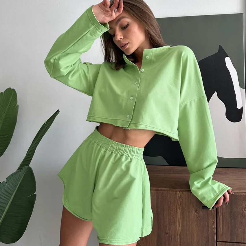 

Casual Solid Color Home Two Piece Set Women Fashion Round Neck Single Breasted Long Sleeved Short Top Elastic Waist Shorts Set