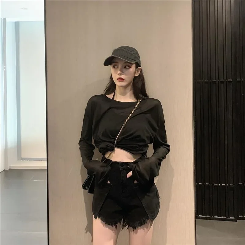 

Baggy Women's Long Sleeve T-shirt Korean Popular Clothes Top Female Causal Harajuku Fashion Clearance Clothing Tee Basic Y2k Emo