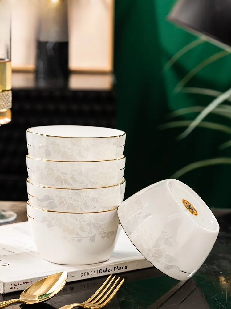 

Набор квадратных фарфоровых мисок Beiyu Cerc: суповая, рисовая, для лапши. Новинка 2025 года. Домашнее использование. С золотым ободком в европейском стиле.