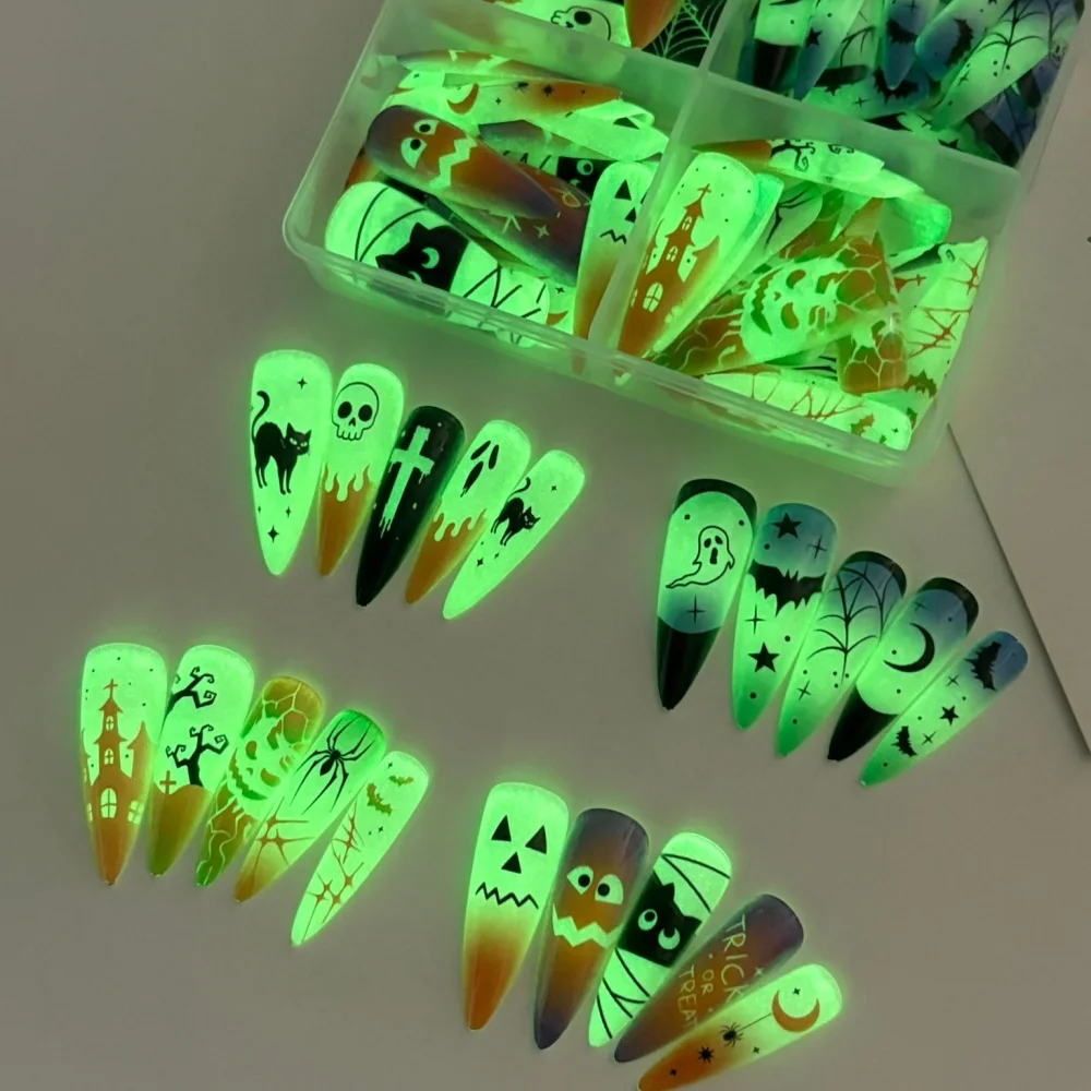 96Pcs Luminous Halloween Press On Nails Stiletto Ghost Skull Spider False Nail Acrylic Nail Art Cosplay Costume Party Night Club