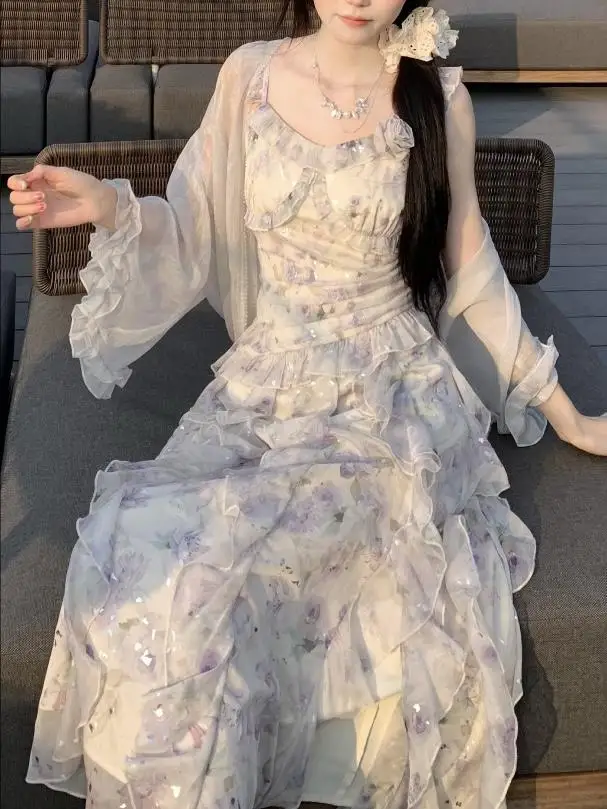 Nuevo vestido de estilo francés con dobladillo con volantes florales para mujer, vestido camisola fruncido ajustado de cintura alta, aspecto de Fairycore estético suave y elegante