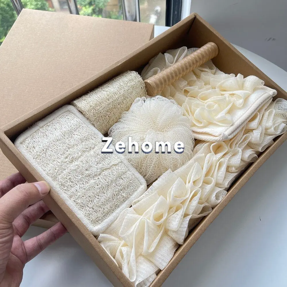 The quality is great! 6-piece set! Natural loofah bath flower rub bath gloves rub back strip massage stick bath set