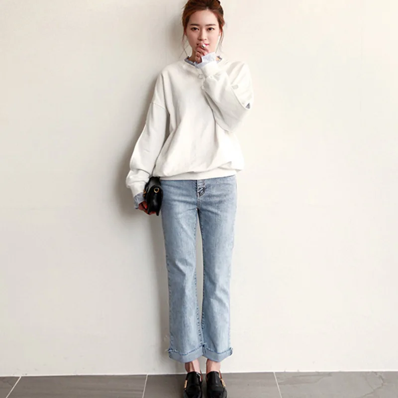 سترة نسائية فضفاضة جديدة لربيع وخريف 2025 بأكمام طويلة ورقبة دائرية ورفيعة