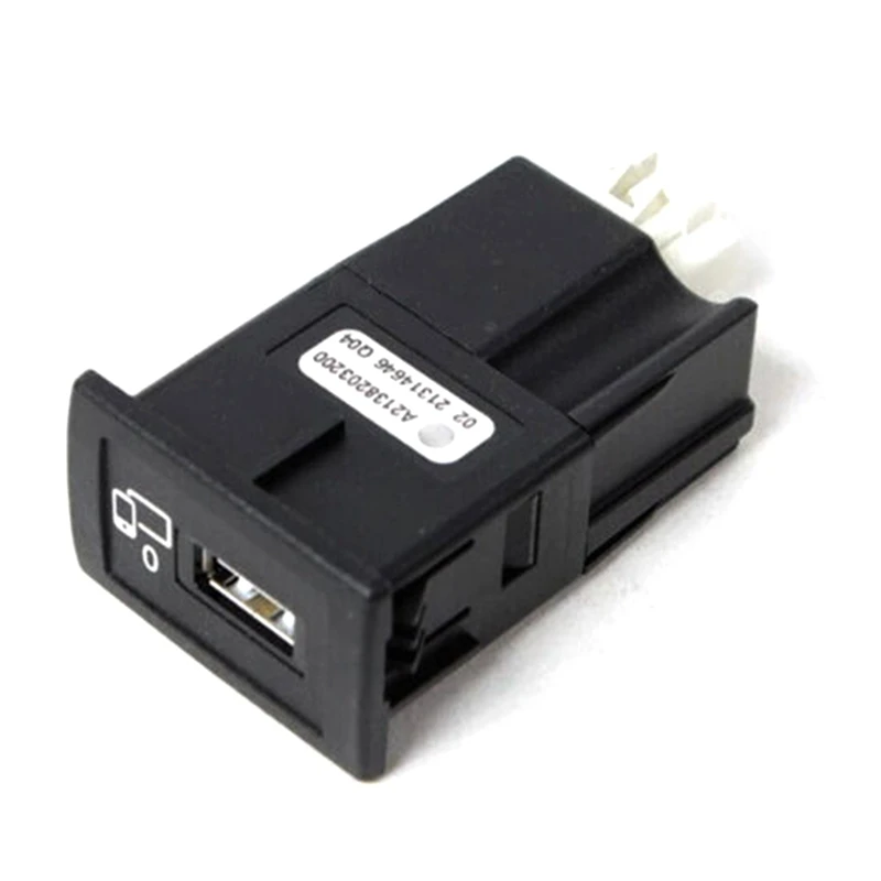 A2138203200 USB Port Connecting Unit For Mercedes Benz E CLS AMG GT Front Ashtray USB Interface 2138203200 Accessories