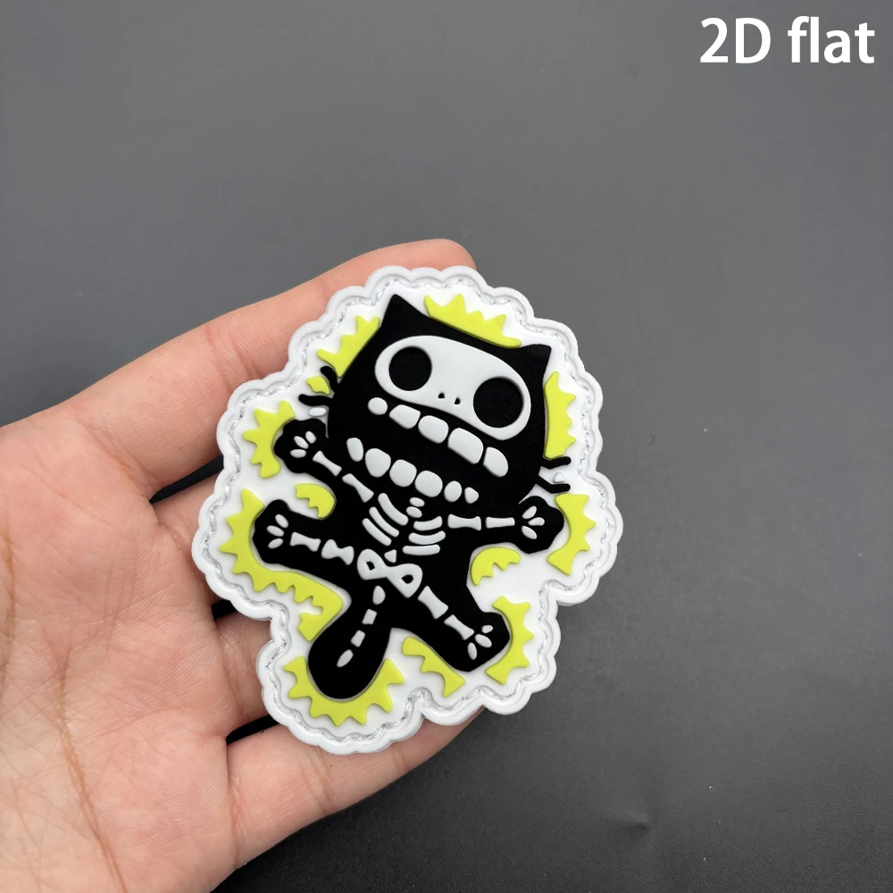 Black body with white bones cat explosion outline, glow-in-the-dark, special shape, 2D flat PVC material patch, 1 piece, magic patch with free rough side, waterproof, wear-resistant, bend-resistant, for outdoor wear, collection, logo patch