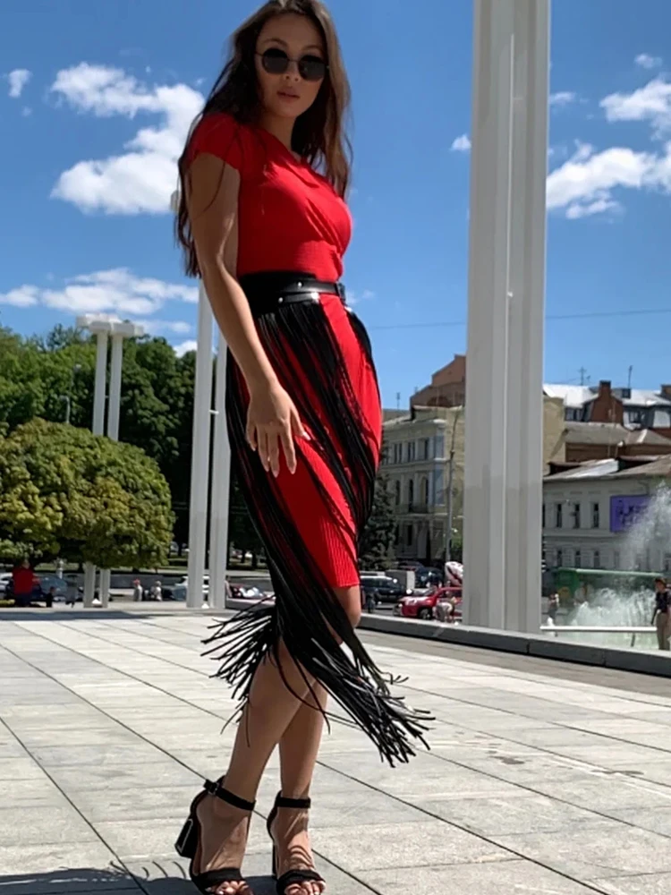 RE المرأة مثير الشرير القوطي تأثيري الحمالة حزام شرابة تنورة جلدية البرية كاوبوي فتاة عطلة نمط بولي Tassel شرابة حزام 2025