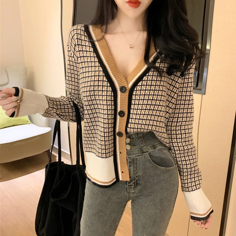 Autumn Winter Women  Sweet Cartoon Print Knit Short Cardigan Long Sleeve Casual Warm Loose Sweater