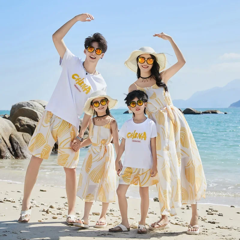 Vacation Couple Look Family Clothes Mom and Daughter Resort Dress Holiday Beach Dad and Son Baby T Shirts Shorts Two Piece Sets