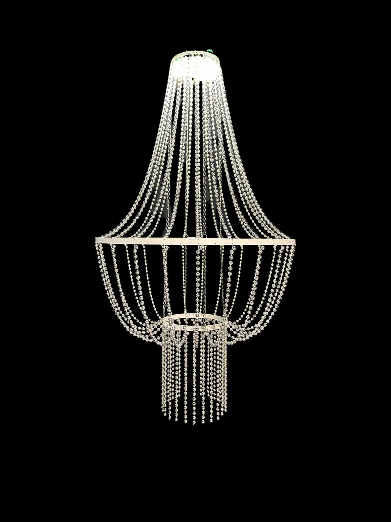 

4pcs Korean Style Wedding Props Acrylic Ceiling Pendant Pearl Decorative Light Stage Background Pendant for Grand Events