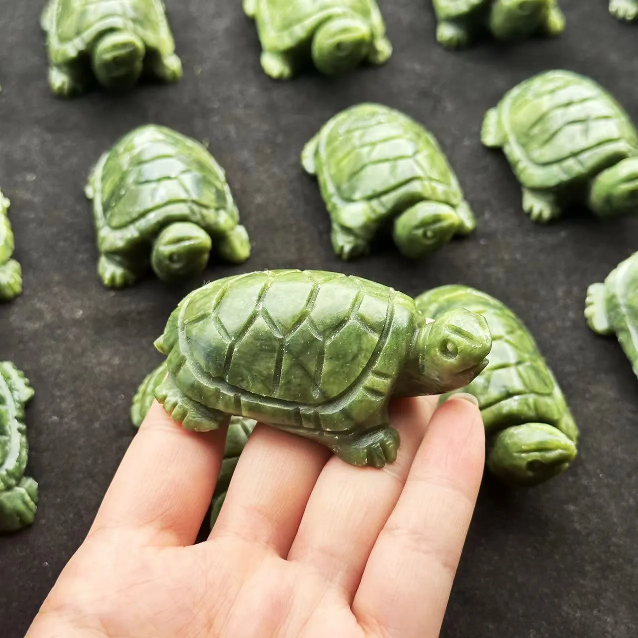 Mini tortue en jade vert de haute qualité, artisanat animalier en cristal, tortue en néphrite, ornement en cristal minéral, style bohème, 1 pièce