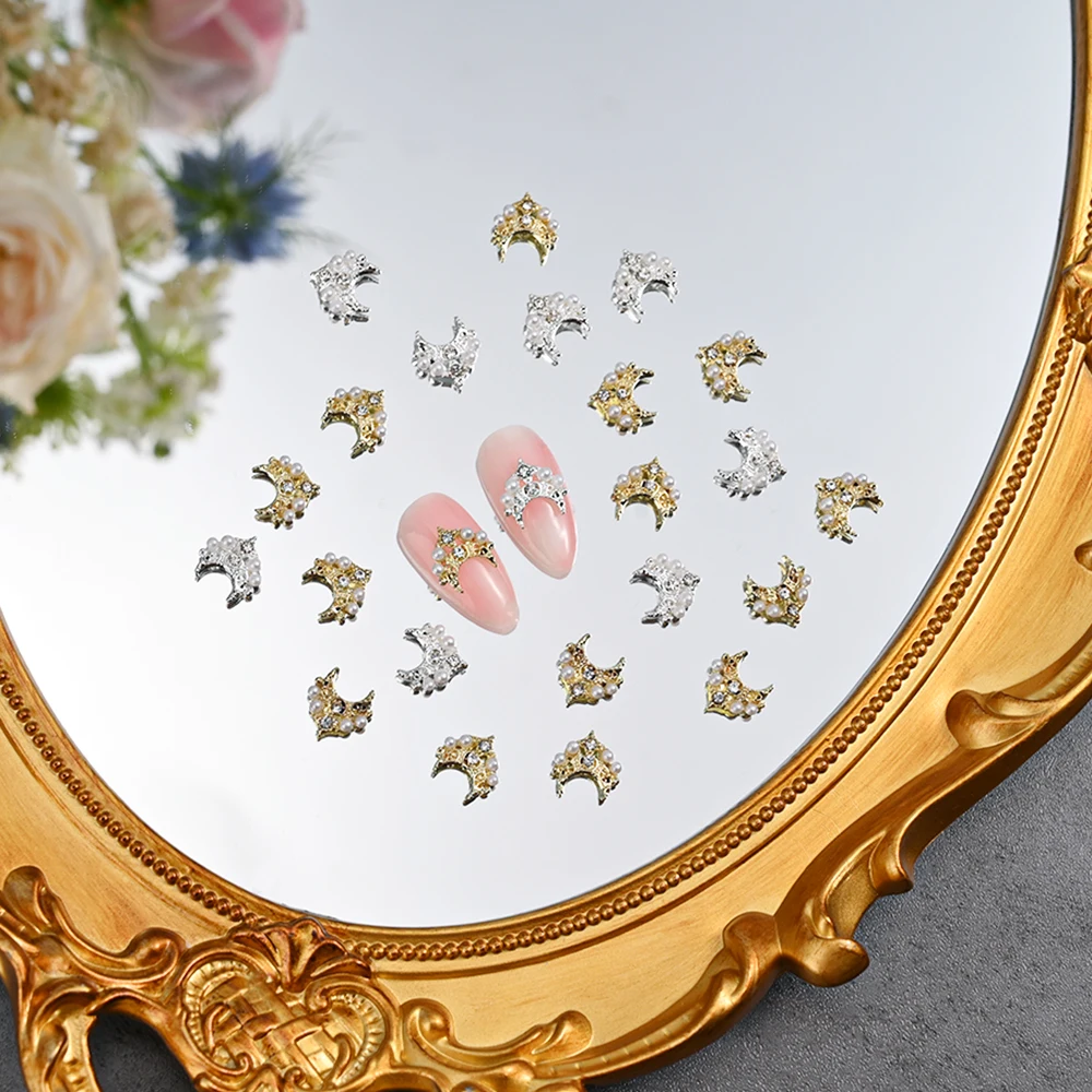 10pcs Gold/Silver Crowns Nail Charms Crystal Pearls Hollow Crown Rhinestone Gems Nail Studs for Acrylic Women Girl Nail Design *