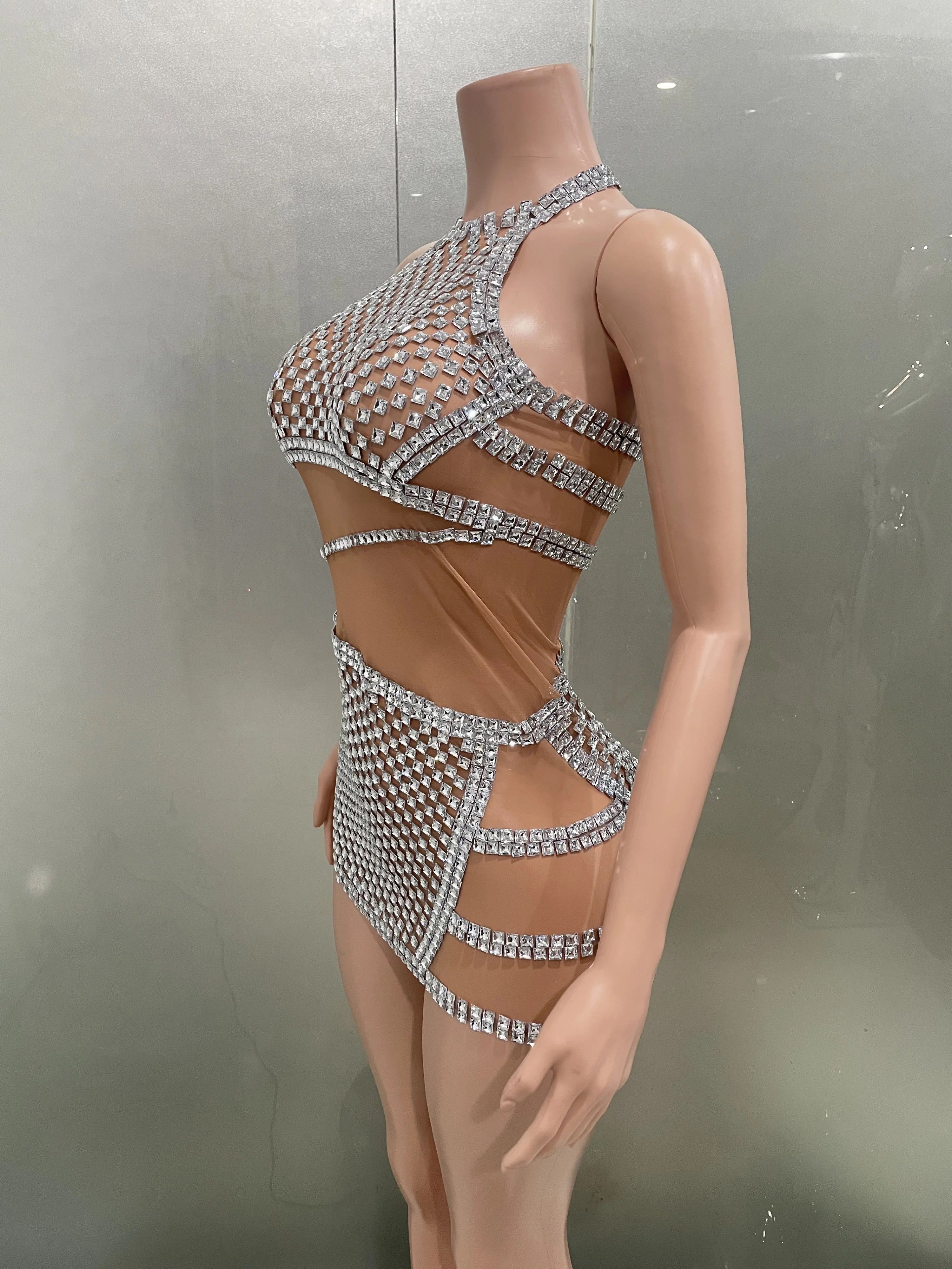 Sexy Luxus Sparkly Strass Ärmellose Durchsichtig Bodycon Mini Kleider Frauen Prom Club Nachtclub Party Leistung Kostüm