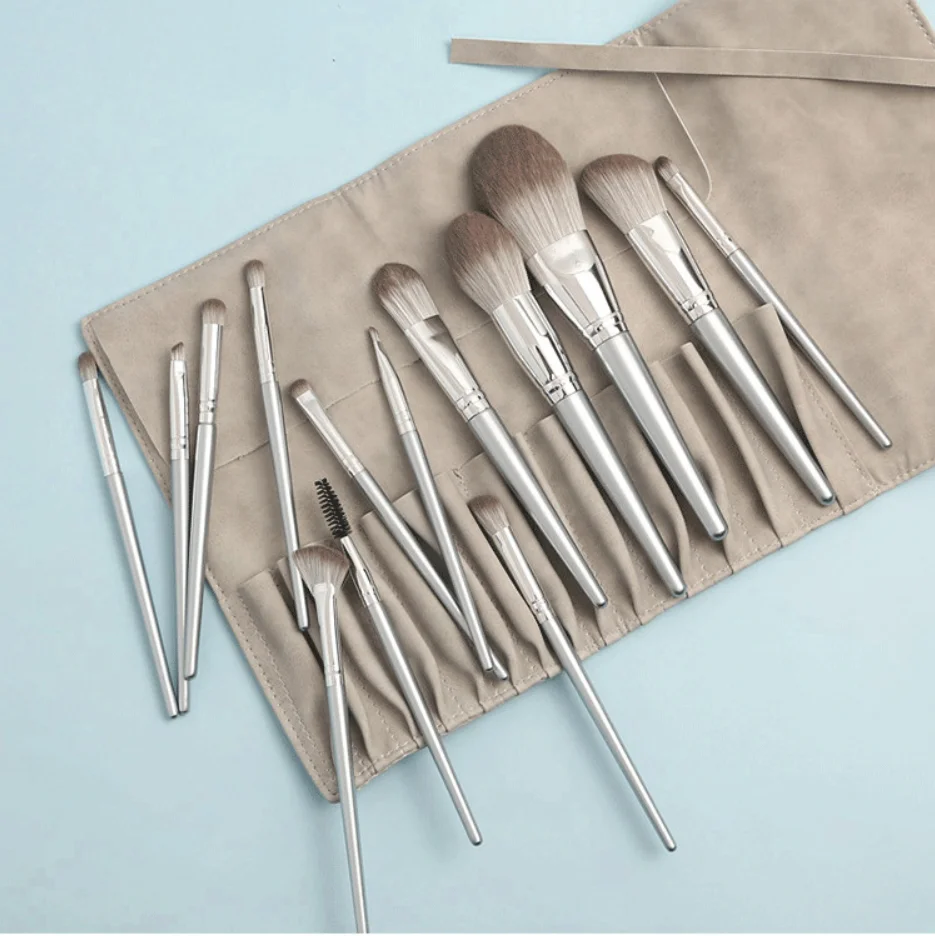 Silbernes Make-up-Pinsel-Set Private Label Kunsthaarpinsel Foundation Puder Kontur Lidschatten Make-up-Pinsel Großhandel 5-Set