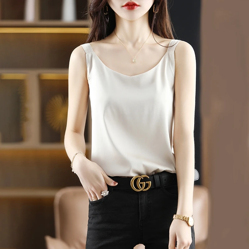 2023 Summer New Style Silk Camisole Women Wear Silky Satin V-neck Outside The Top With Silk Top