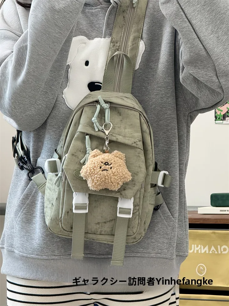 レトロな和風アウトドアスポーツバックパック小型クロスボディチェストバッグ男性と女性用旅行軽量ハイキングバッグ