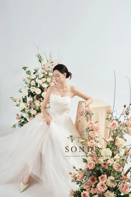 Sondr Customized Elegant Korean Wedding Dresses Strapless Handmade Flowers Pearls Bridal Party Gown Floor-Length Snap Dress