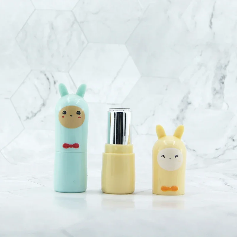 1 Uds. Tubos vacíos de bálsamo labial de Alpaca de dibujos animados contenedor de almacenamiento de lápiz labial botella contenedores vacíos brillo de labios embalaje de maquillaje de viaje