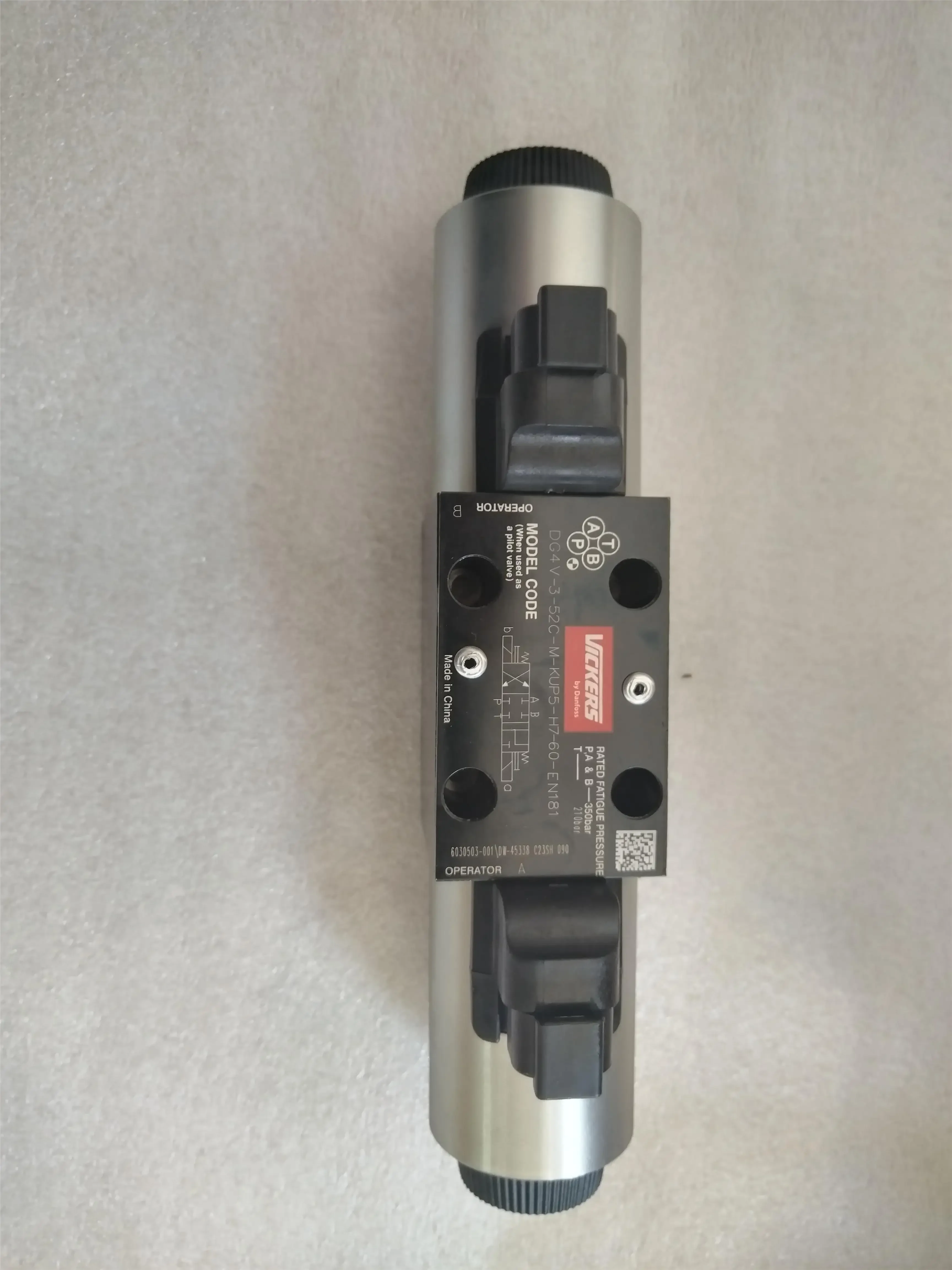 DG4V SERIES HYDRAULIC PARTS DIRECTIONAL VALVE DG4V-3-52C-M-KUP5-H7-60-EN181 FOR E-ATON V-ICKERS