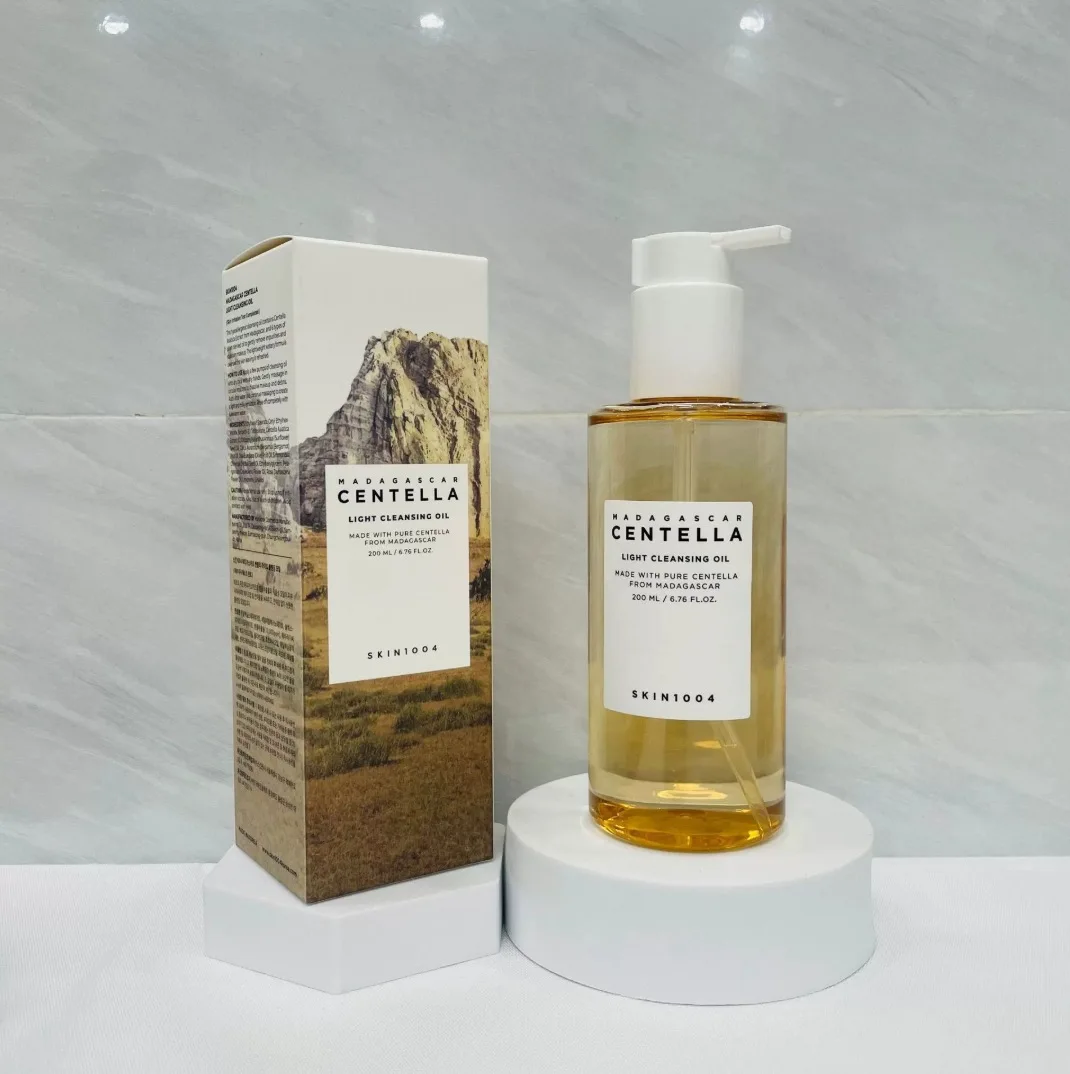 SKIN1004 マダガスカル センテラ ライト クレンジングオイル 200ml 軽いテクスチャー、優しいメイク落とし、刺激なくディープクレンジング