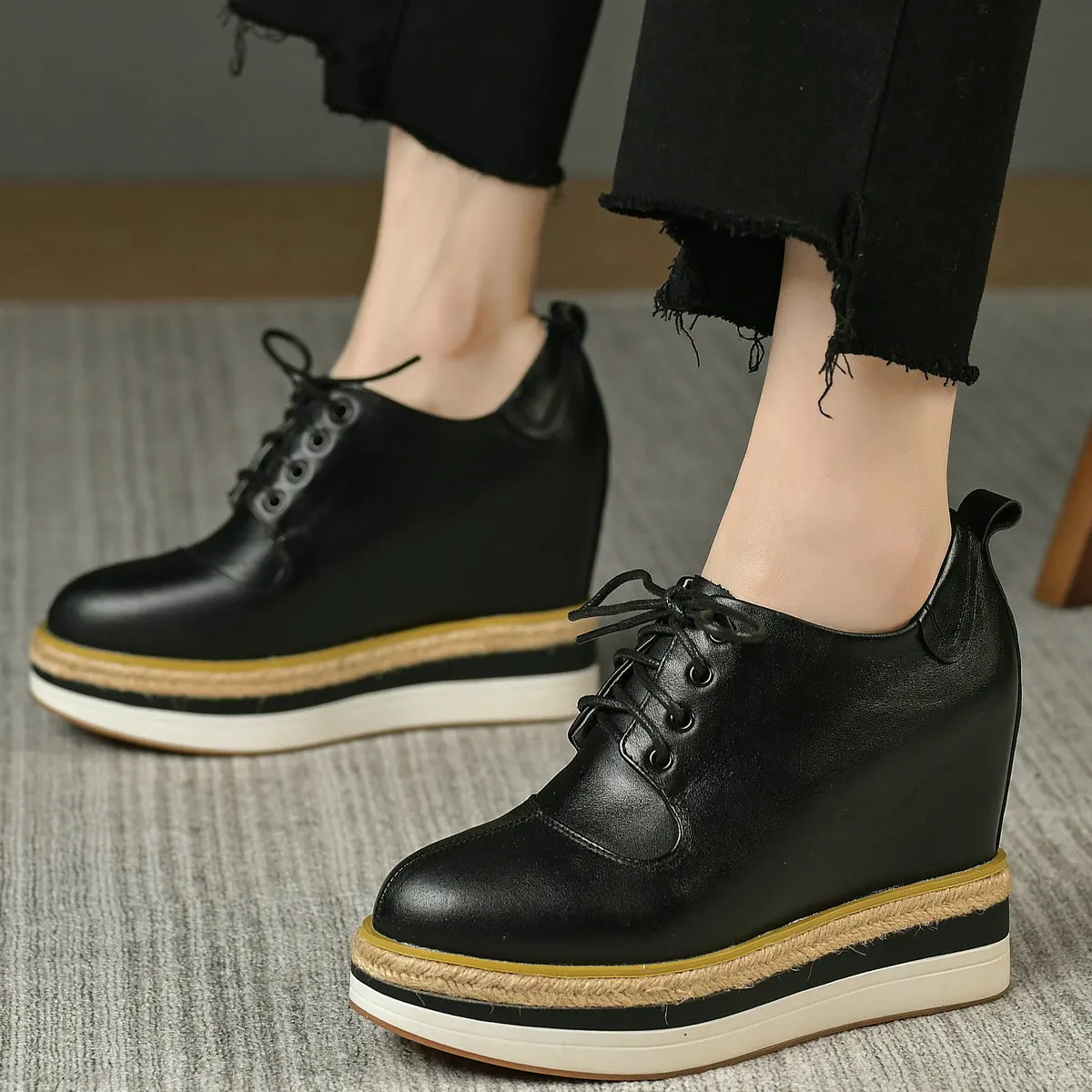 

Vulcanized Shoes Women Lace Up Genuine Leather Wedges High Heel Ankle Boots Female Round Toe Platform Pumps Shoes Casual Shoes