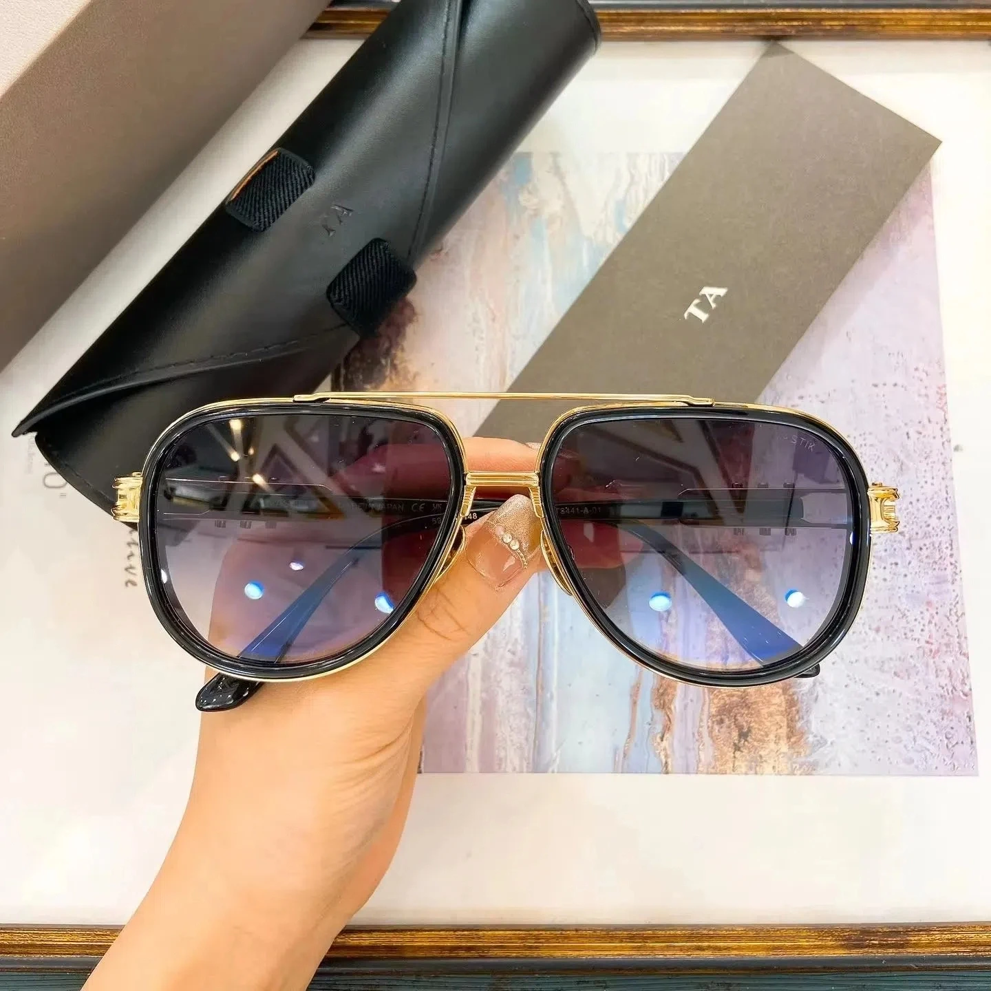 

Оригинальные мужские солнцезащитные очки для LIANGCHENDIT DT DTS441-A с градиентными фиолетовыми линзами, высокое качество, оправа из ацетата + сплава, женские очки для пар