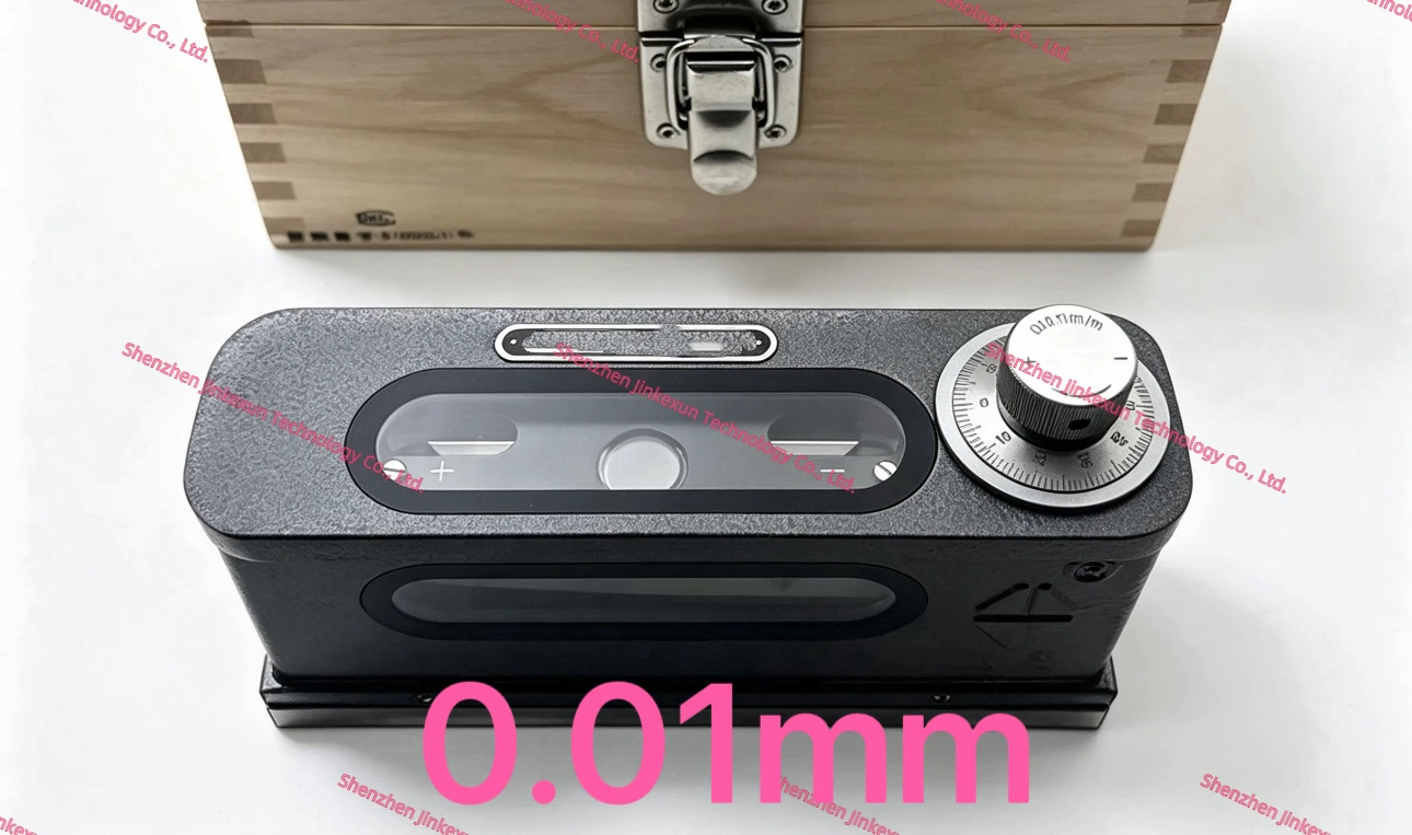 Optyczny mikrometr poziomujący, precyzyjna poziomica optyczna 0,01 mm/m, narzędzie pomiarowe o wysokiej dokładności do kalibracji maszyn.