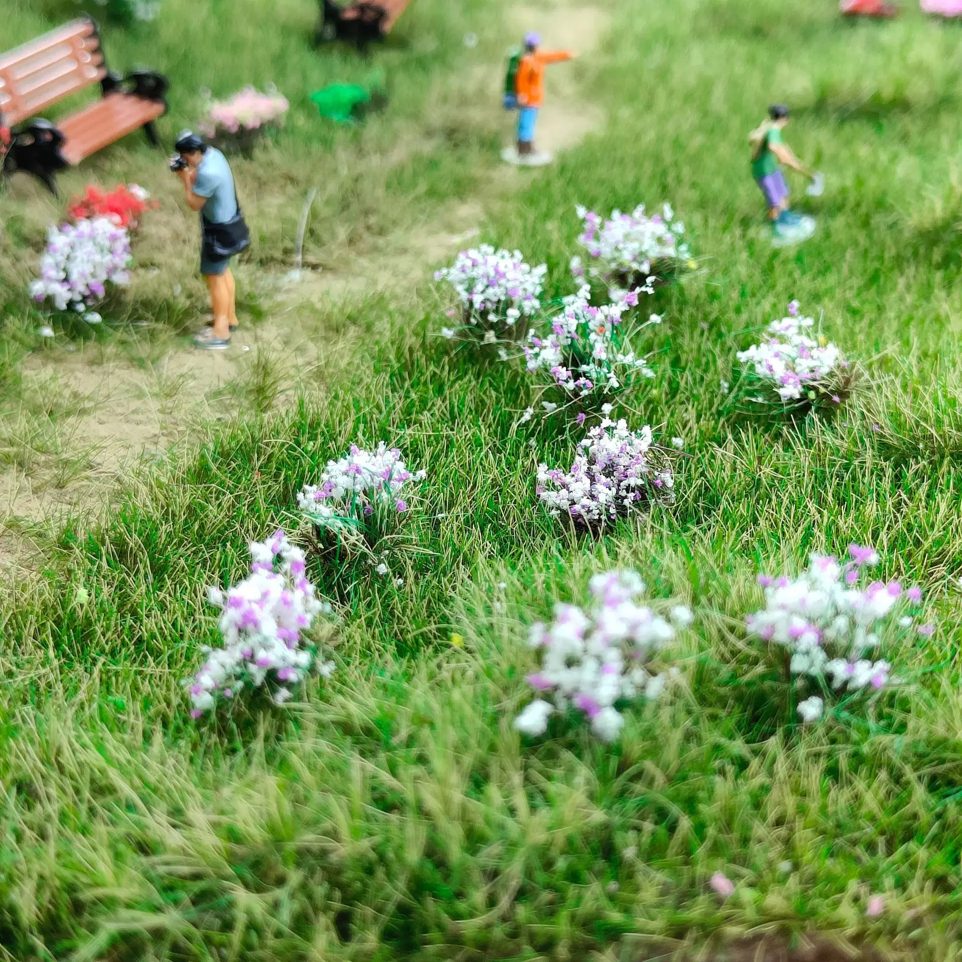 10mm Flower/Grass Cluster Model Kit for Miniature Building Sand Table DIY Handmade Flower Plant Materials Diorama 15pcs/box