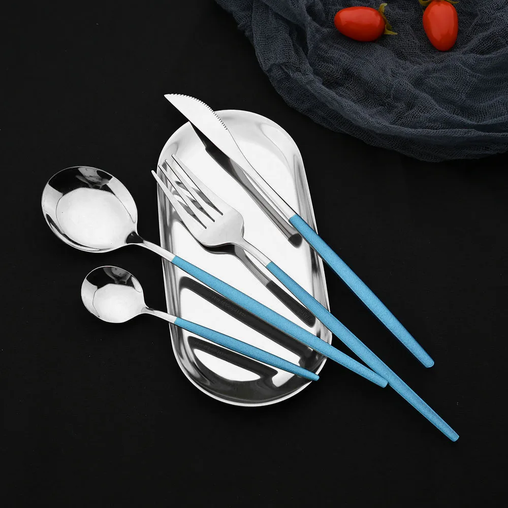 16Pcs Silver Cutlery Set Knife Fork Spoons Dinnerware Set Stainless Steel Tableware Western Flatware Kitchen Silverware Set