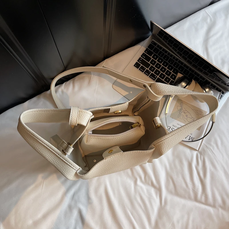 الليتشي نمط عالية الجودة حقيبة يد بولي PU بلون عادية حمل موضة تنوعا حقيبة كتف 2025 رائجة البيع حقائب للنساء بولسا