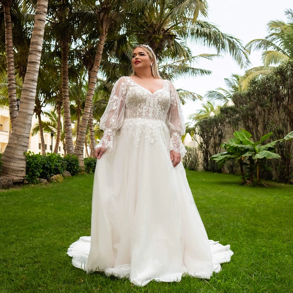 Pastoral Wedding Dresses Plus Size Women 2023 Full Sleeves V-Neck Bride Gown With Applique A-Line Sweep Train فستان حفلات الزفاف