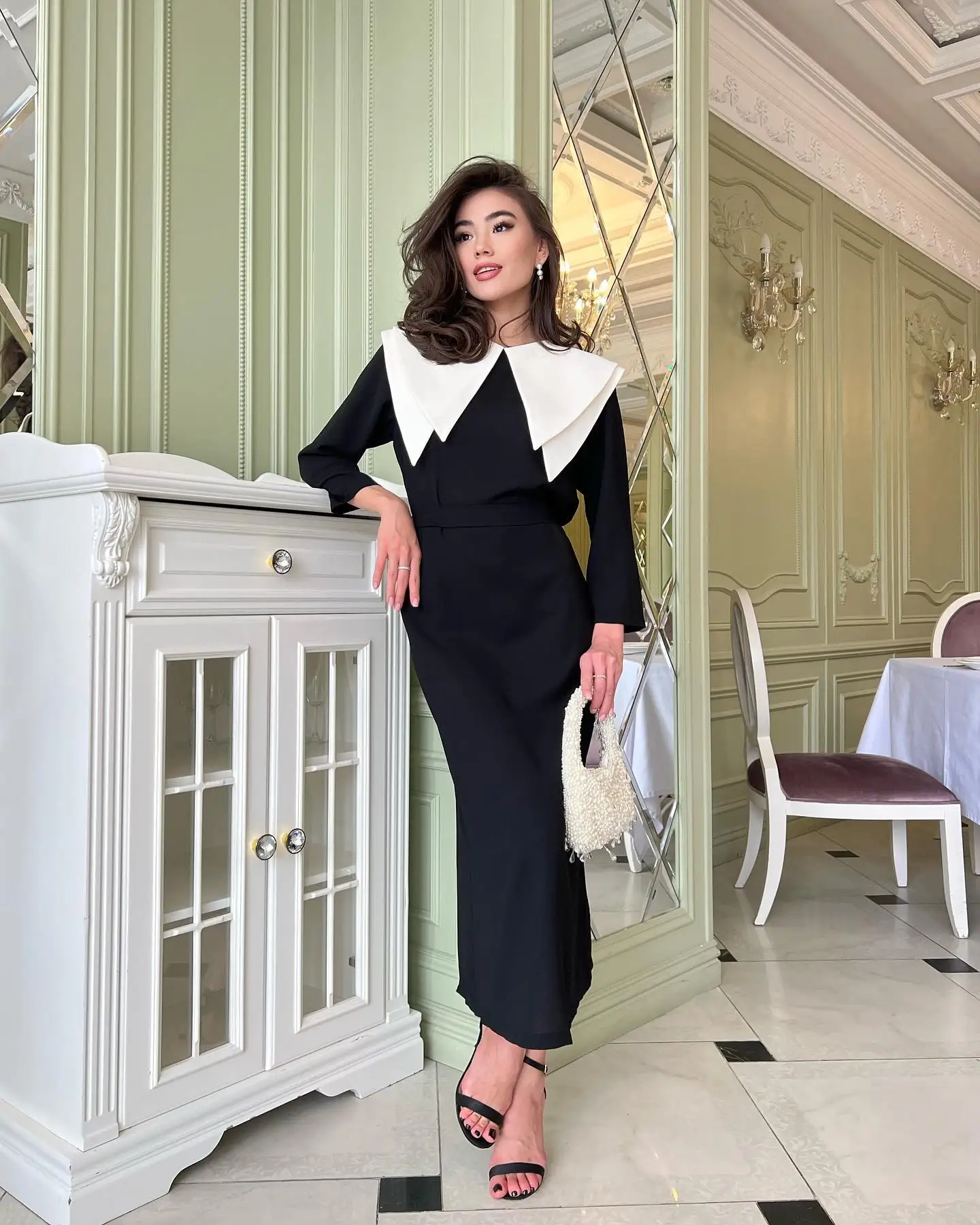 Aangepaste delicate jersey gelaagde avondjurken temperament lange mouwen ronde hals galajurk aangepast formaat beroemdheid