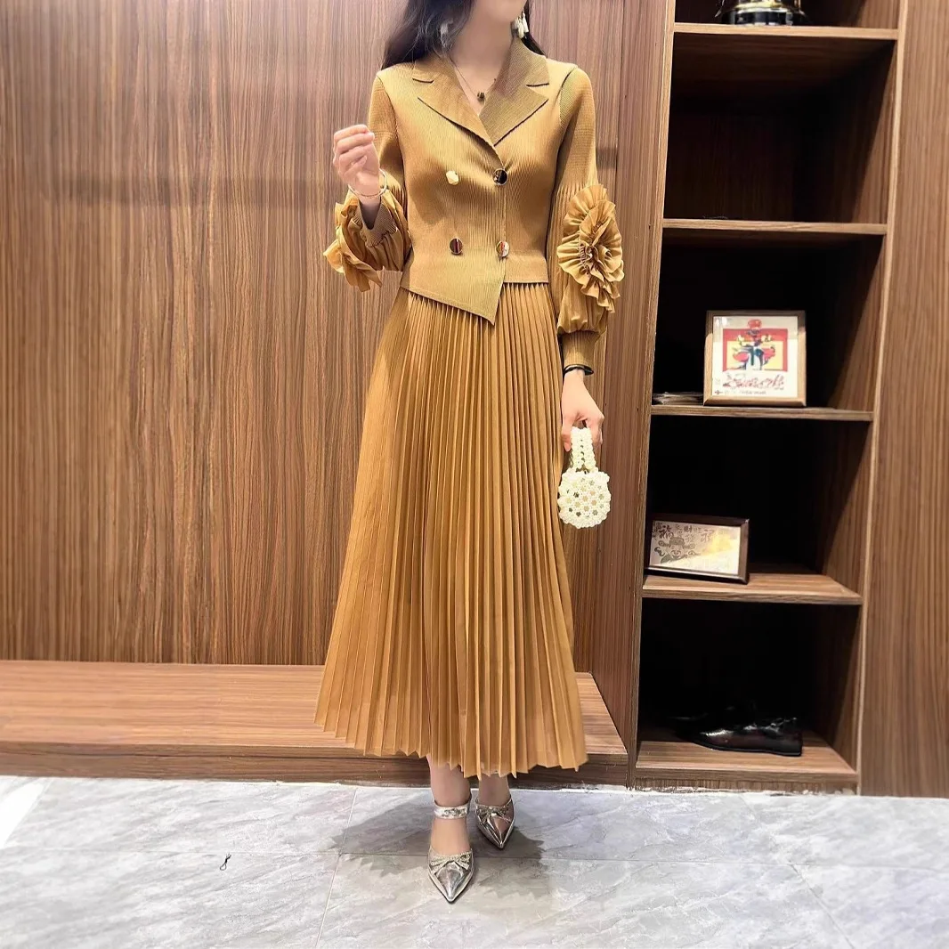 

Miyake Women's Autumn Chic New Pleated Dress 2025 New Suit Collar Elegant Office Style Double Breasted Design Clothing