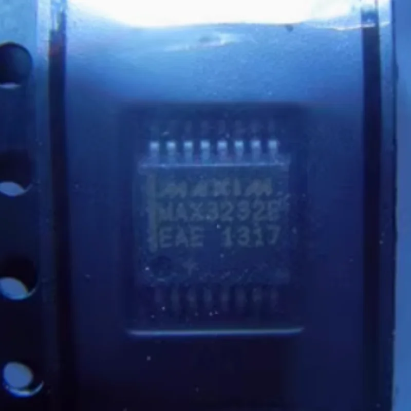MAX3232EEAE MAX3232E SSOP16 جديد أصلي أصلي