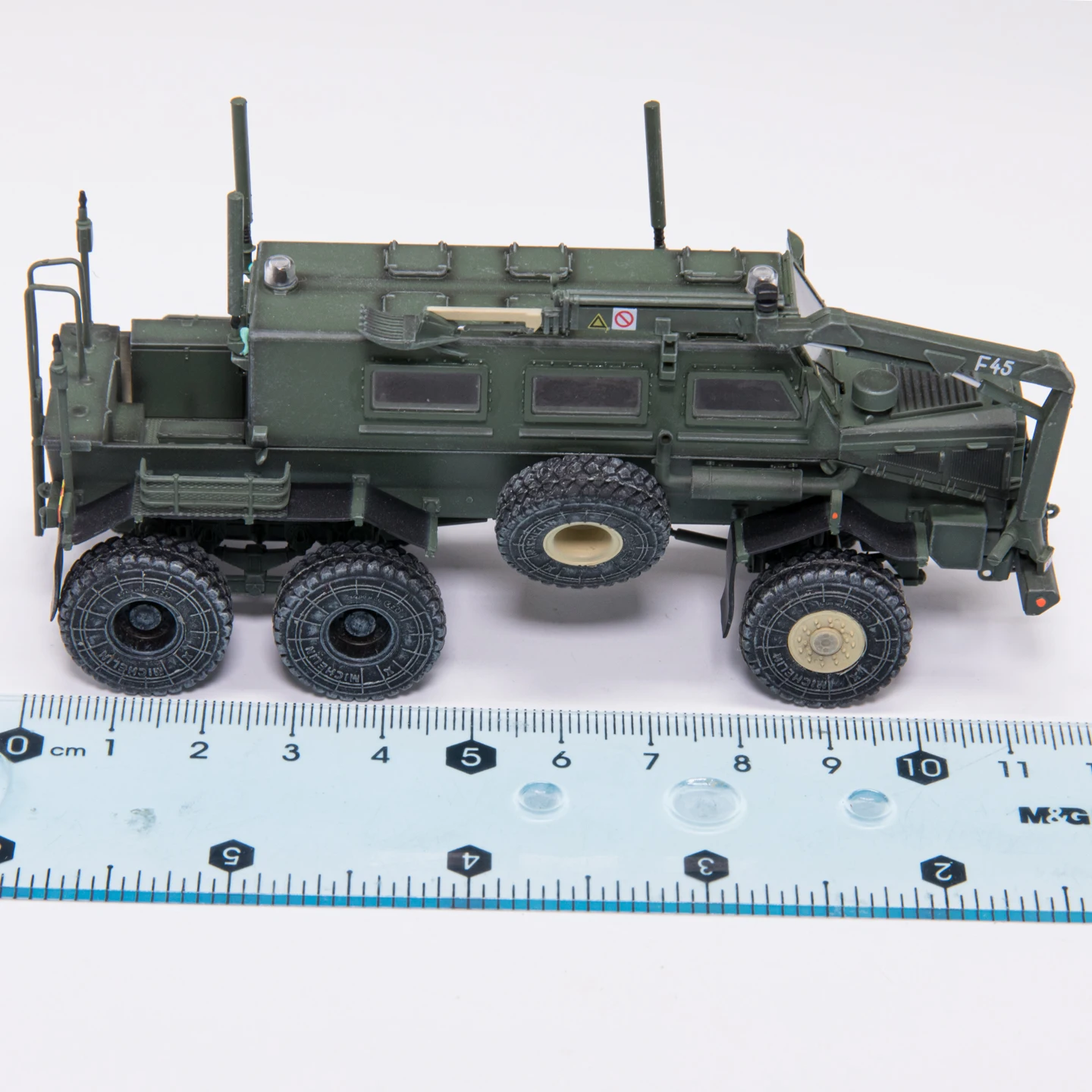 1: 72 T-M Buffalo Lightning Protection Engineering Vehicle Model F45 Baghdad 2004 Finished Model