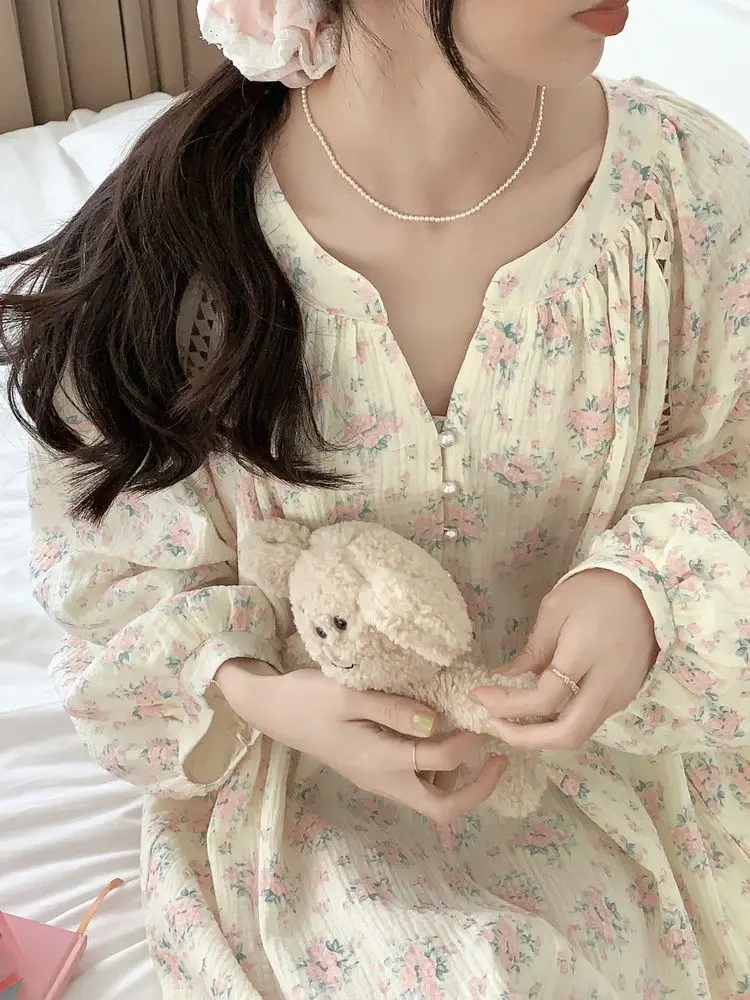 Coreano novo estilo floral camisola estilo princesa com decote em v pijamas longos roupas de casa das mulheres noite sexy sono t®y menina usar vestido