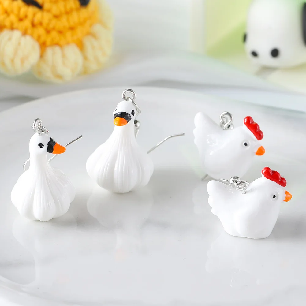 Pendientes de resina de diseño creativo para mujer, aretes con forma de gallo, ajo, pato, 3D, Kawaii, comida de imitación divertida, pendientes colgantes de animales, joyería