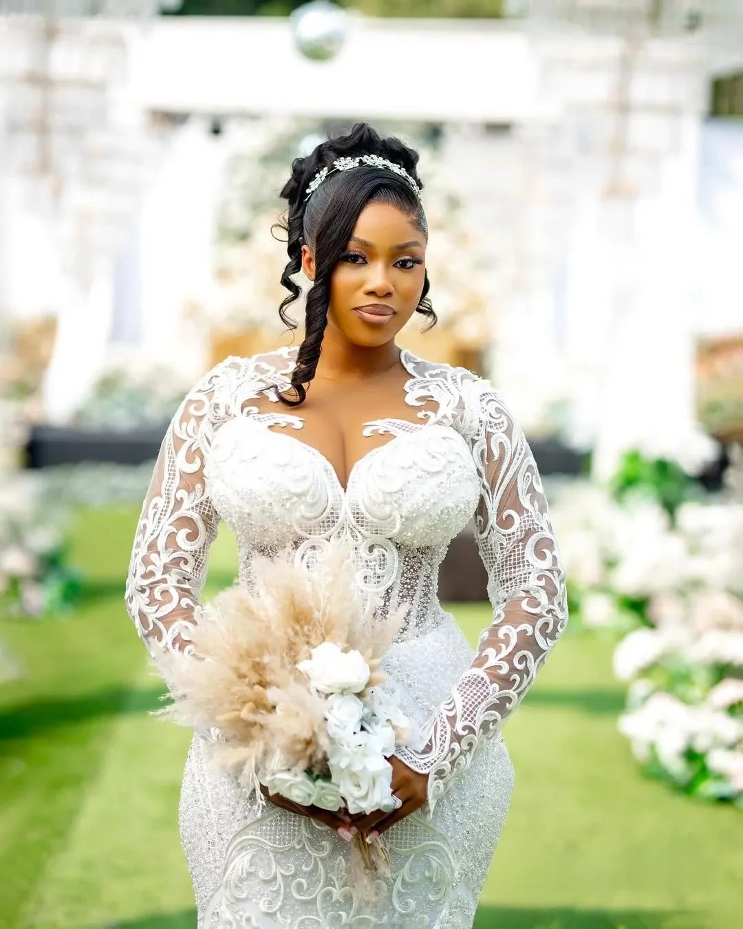 Robe de mariée sirène personnalisée, grande taille, manches longues, dentelle perlée, Tulle à plusieurs niveaux