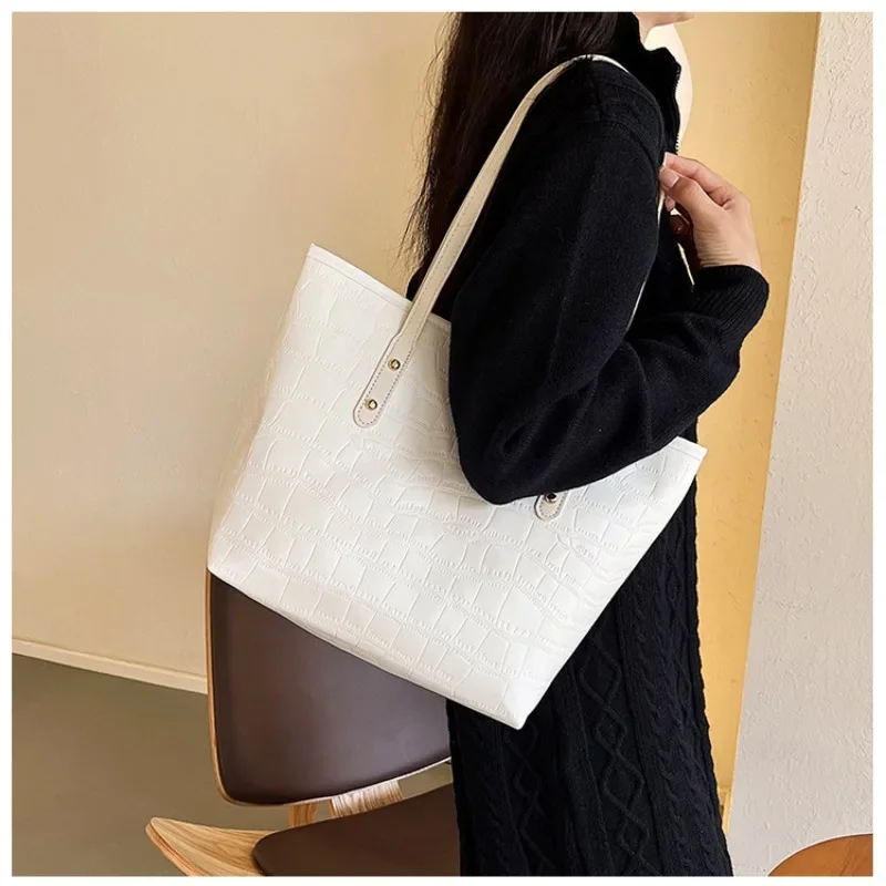 Commuter Ladies Large-capacity Fashion Shoulder Bag Crocodile Pattern Design Casual Solid Color Simple Luxury Brand Shoulder Bag